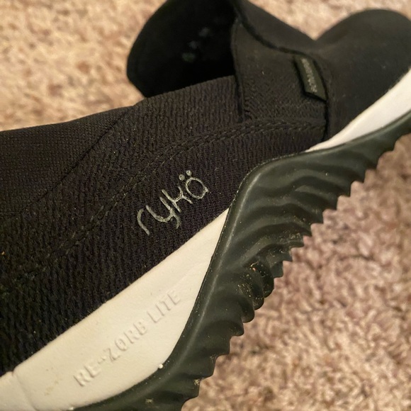 Women's Black Slip-On Shoes - Picture 3 of 7